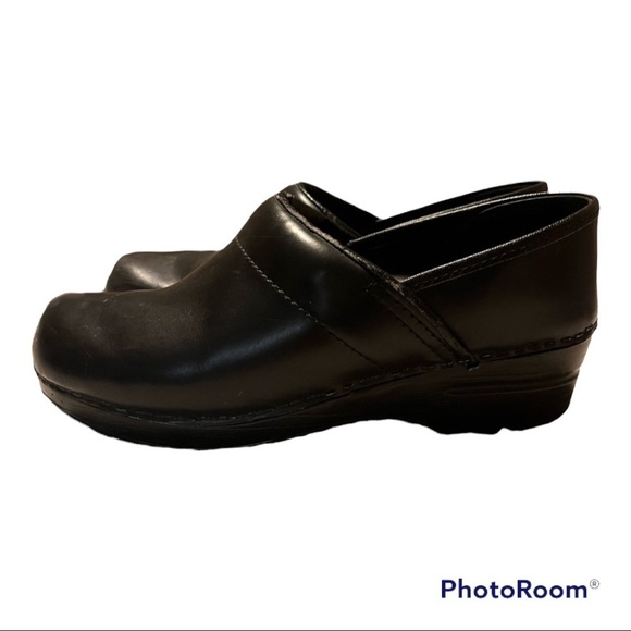 Dansko Shoes - Dansko Slip On Shoes